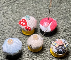 Tiny travel pin cushions