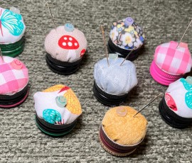 Mini travel pin cushions